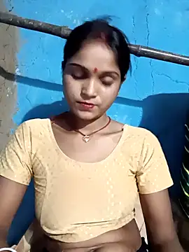 Snapshot of Harini_Gautam chatting on April 28, 2026, 4:33 pm Harini Gautam online show from April 28, 2026, 4:33 pm