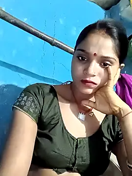 Snapshot of Harini_Gautam chatting on May 10, 2026, 6:43 pm Harini Gautam online show from May 10, 2026, 6:43 pm