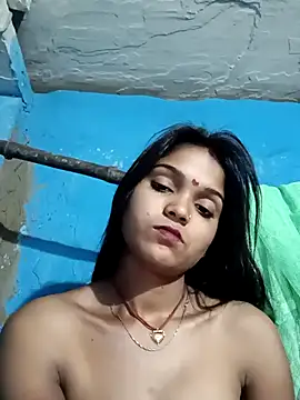 Snapshot of Harini_Gautam chatting on April 17, 2026, 11:40 pm Harini Gautam online show from April 17, 2026, 11:40 pm