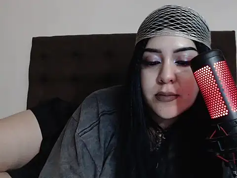 bluegoddessstoned online show from September 20, 2025, 8:30 am