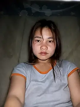 EllyBaby20 online show from April 3, 2026, 4:24 pm