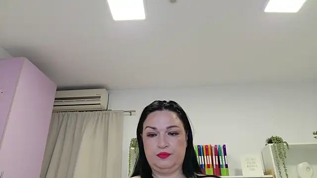 Snapshot of RubiHarper chatting on June 12, 2026, 1:58 am RubiHarper online show from June 12, 2026, 1:58 am