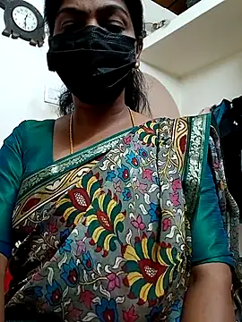 Snapshot of Rithya27 chatting on March 8, 2026, 6:55 pm Rithya27 online show from March 8, 2026, 6:55 pm