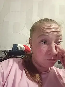 Snapshot of Kiss_Eva chatting on May 19, 2026, 7:21 pm Kiss Eva online show from May 19, 2026, 7:21 pm