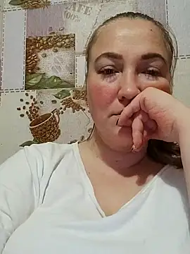 Kiss Eva online show from November 12, 2025, 5:39 pm