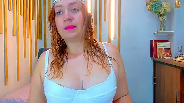 Snapshot of Angel_saez chatting on October 4, 2025, 11:34 am Angel saez online show from October 4, 2025, 11:34 am