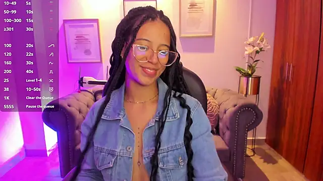 raven stonee online show from November 5, 2025, 3:20 am