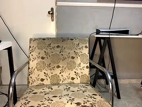 edualqxo online show from October 29, 2025, 3:22 pm