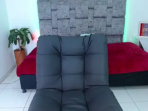 david santos16 online show from September 23, 2025, 11:56 pm