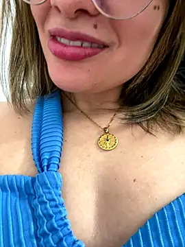 Snapshot of Pribaixinha chatting on October 6, 2025, 3:46 pm Pribaixinha online show from October 6, 2025, 3:46 pm