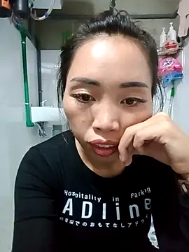 sulove xx online show from October 13, 2025, 2:29 pm