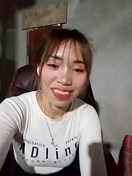 Snapshot of sulove_xx chatting on April 8, 2026, 11:33 am sulove xx online show from April 8, 2026, 11:33 am