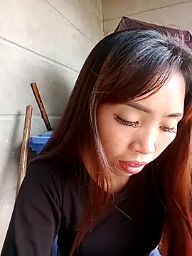 sulove xx online show from October 9, 2025, 5:52 am