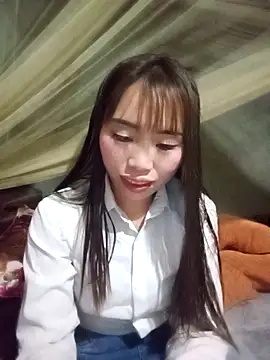 Snapshot of sulove_xx chatting on March 16, 2026, 5:44 am sulove xx online show from March 16, 2026, 5:44 am