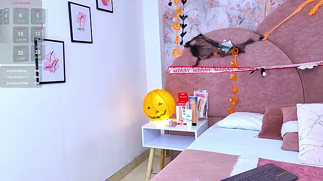 Samanta Isel online show from October 28, 2025, 3:07 am