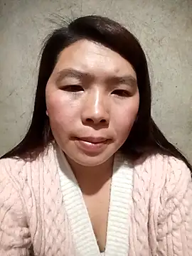 quynhkoolbae online show from February 16, 2026, 1:21 pm