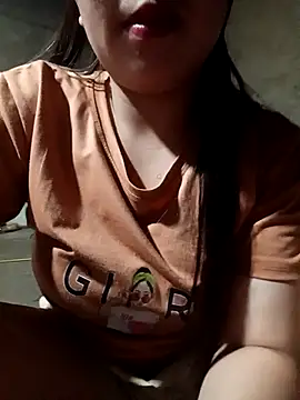 quynhkoolbae online show from January 7, 2026, 5:34 am