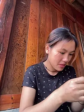 Snapshot of May_nhi chatting on July 31, 2026, 1:49 am May nhi online show from July 31, 2026, 1:49 am
