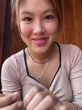 Snapshot of May_nhi chatting on July 29, 2026, 2:22 am May nhi online show from July 29, 2026, 2:22 am