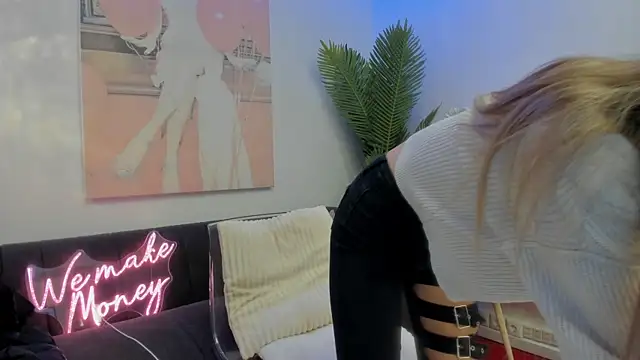 jelly  beanss online show from October 8, 2025, 7:03 pm