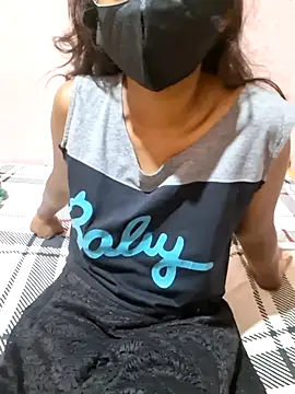 Snapshot of sunny_sweet chatting on June 18, 2026, 9:14 am sunny sweet online show from June 18, 2026, 9:14 am