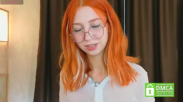 Venelopa online show from September 26, 2025, 12:56 pm