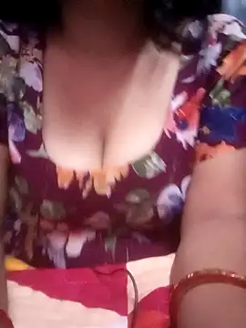 TINASONI online show from October 31, 2025, 1:46 am