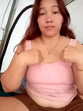 miumiu 00 online show from October 2, 2025, 1:09 am