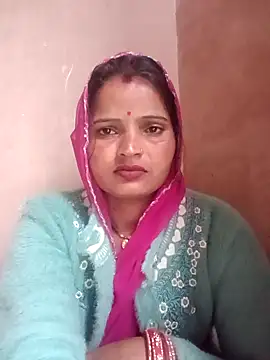 Snapshot of Rubi12A chatting on February 1, 2026, 2:32 am Rubi12A online show from February 1, 2026, 2:32 am