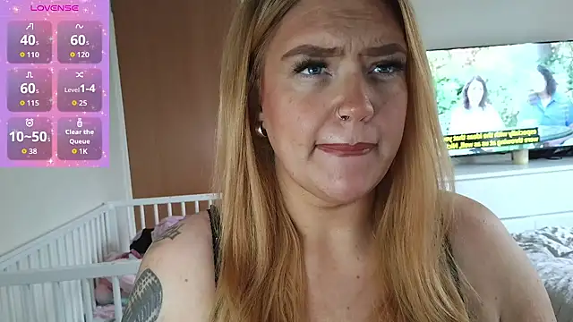 MysteriousMylaX online show from September 29, 2025, 2:44 pm