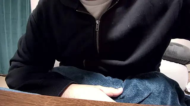 secretbearjp online show from February 11, 2026, 11:32 am