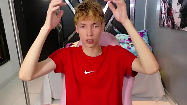 park jimin1 online show from October 3, 2025, 1:01 pm