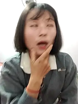 linda bae00 online show from November 2, 2025, 9:25 am