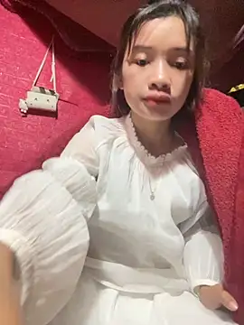 Snapshot of beobeo_2xx chatting on October 21, 2025, 1:16 am beobeo 2xx online show from October 21, 2025, 1:16 am