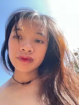 Snapshot of beobeo_2xx chatting on November 25, 2025, 2:45 am beobeo 2xx online show from November 25, 2025, 2:45 am