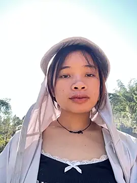 Snapshot of beobeo_2xx chatting on November 27, 2025, 5:30 am beobeo 2xx online show from November 27, 2025, 5:30 am