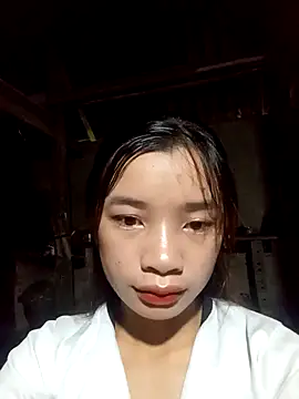 Snapshot of beobeo_2xx chatting on September 27, 2025, 2:18 am beobeo 2xx online show from September 27, 2025, 2:18 am