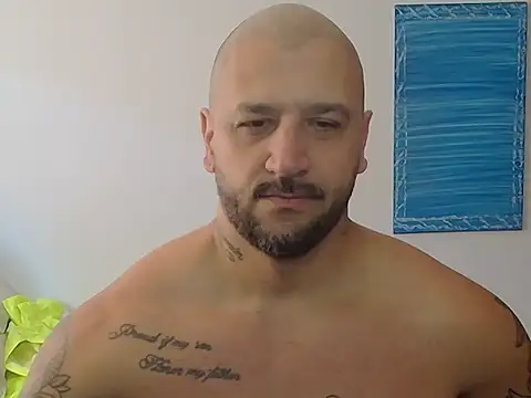 JeanCafa online show from September 29, 2025, 1:28 pm