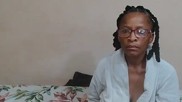 SugarPoppy24xxx online show from October 7, 2025, 4:13 am