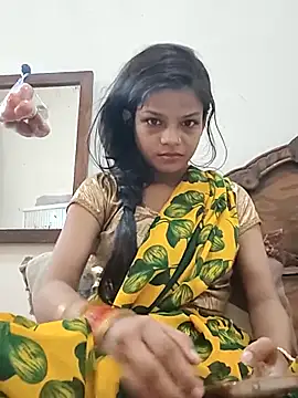 Komal0099 online show from September 25, 2025, 2:39 am