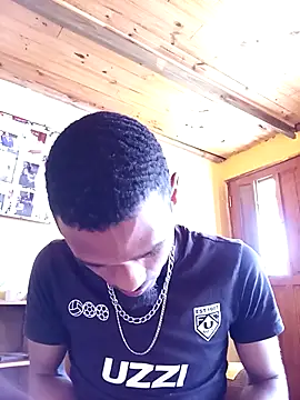 Big10387 online show from September 26, 2025, 1:18 pm