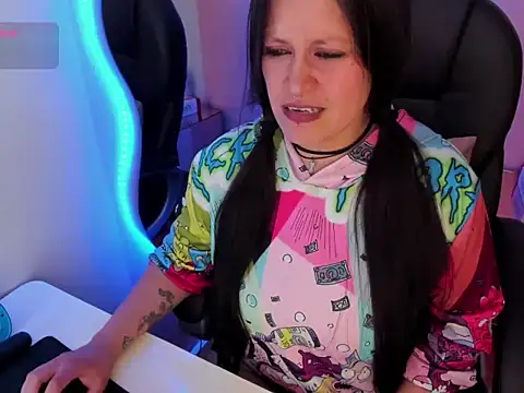 Morana  Hot online show from October 3, 2025, 5:20 am