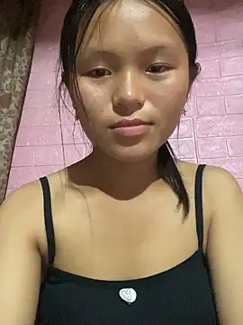 milo bae online show from October 18, 2025, 1:51 am