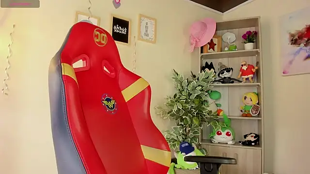 Lana Dreams  online show from September 20, 2025, 2:11 pm