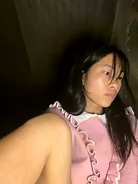 EmLy02 online show from September 30, 2025, 2:45 pm