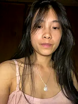 EmLy02 online show from October 17, 2025, 2:41 pm