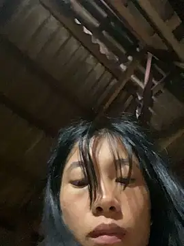 EmLy02 online show from September 29, 2025, 1:34 am