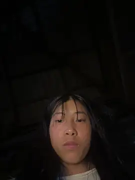 EmLy02 online show from April 3, 2026, 2:12 pm