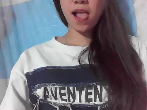 fanchunn online show from October 15, 2025, 2:25 pm