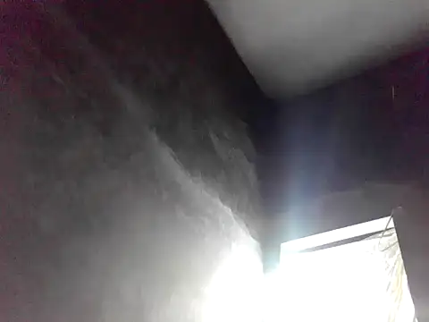 fanchunn online show from December 15, 2025, 1:39 pm